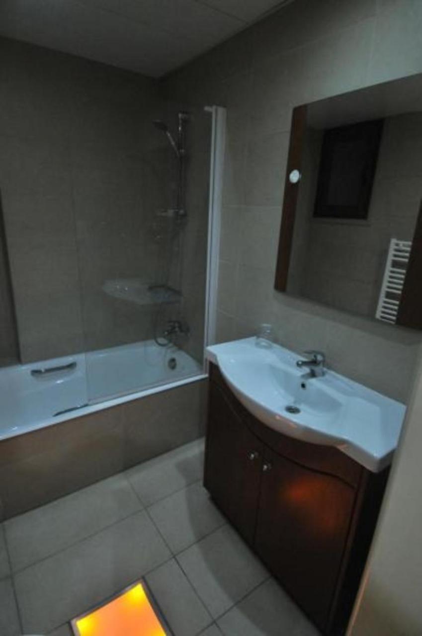 Ithaki Phinikoudes Apartment No. 102 Larnaca Exteriér fotografie